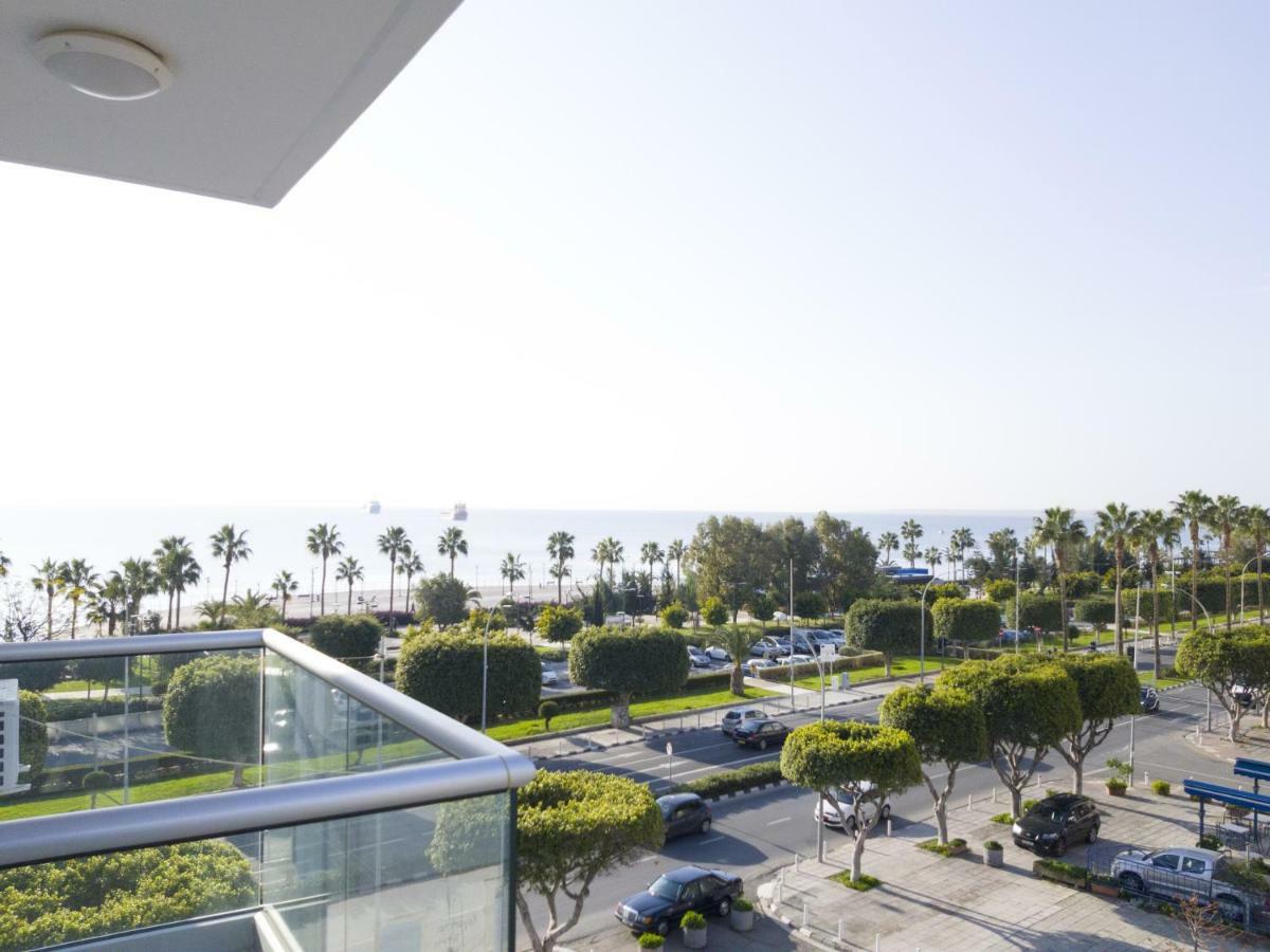 City Pearl - Modern 2 Bed Sea View Apt In City Centre Limasol Dış mekan fotoğraf